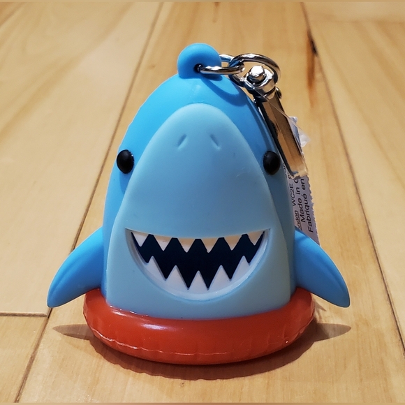Accessories | New Bath Body Works Shark Pocketbac Hand Sanitizer Holder